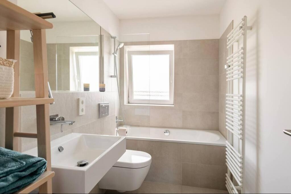 Appartement Modern In Central