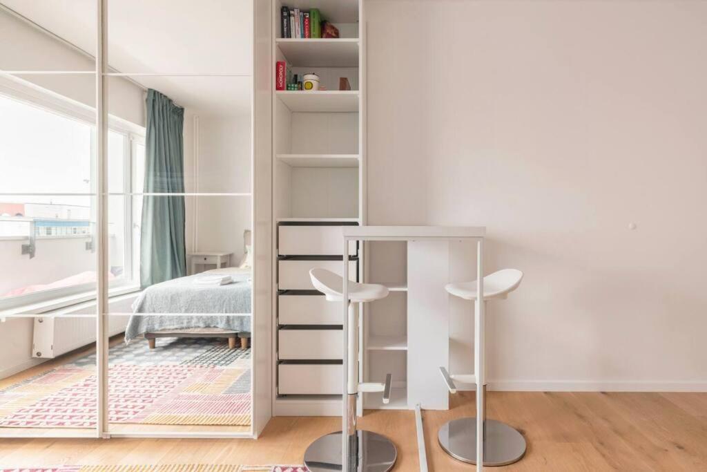 Appartement Modern In Central