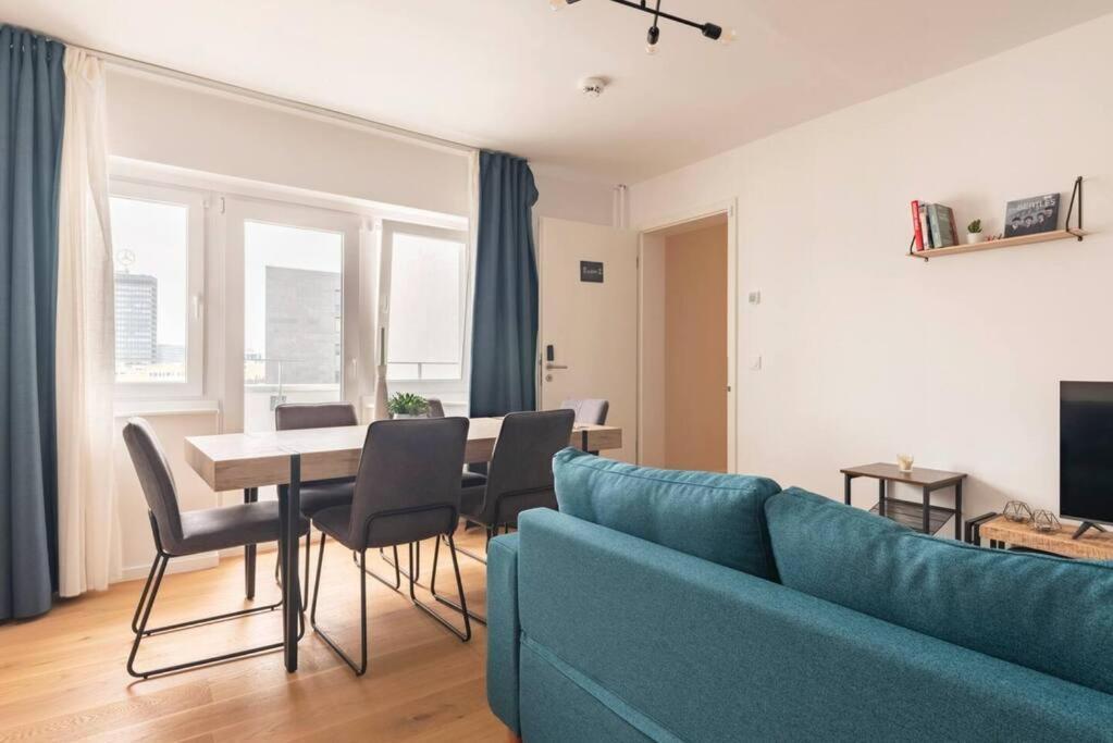 Appartement Modern In Central