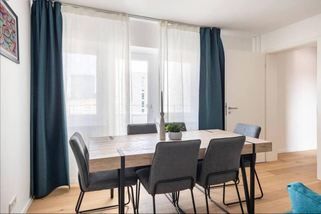 Modern In Central Appartement